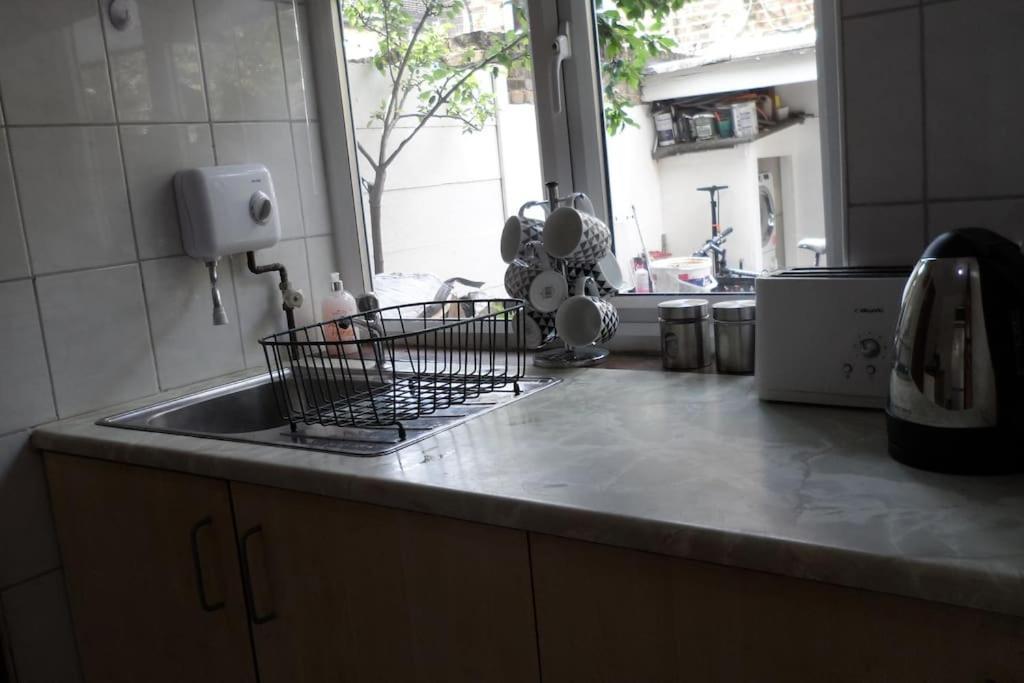 Bubblesbnb, 1 Bedroom Flat Londres Exterior foto
